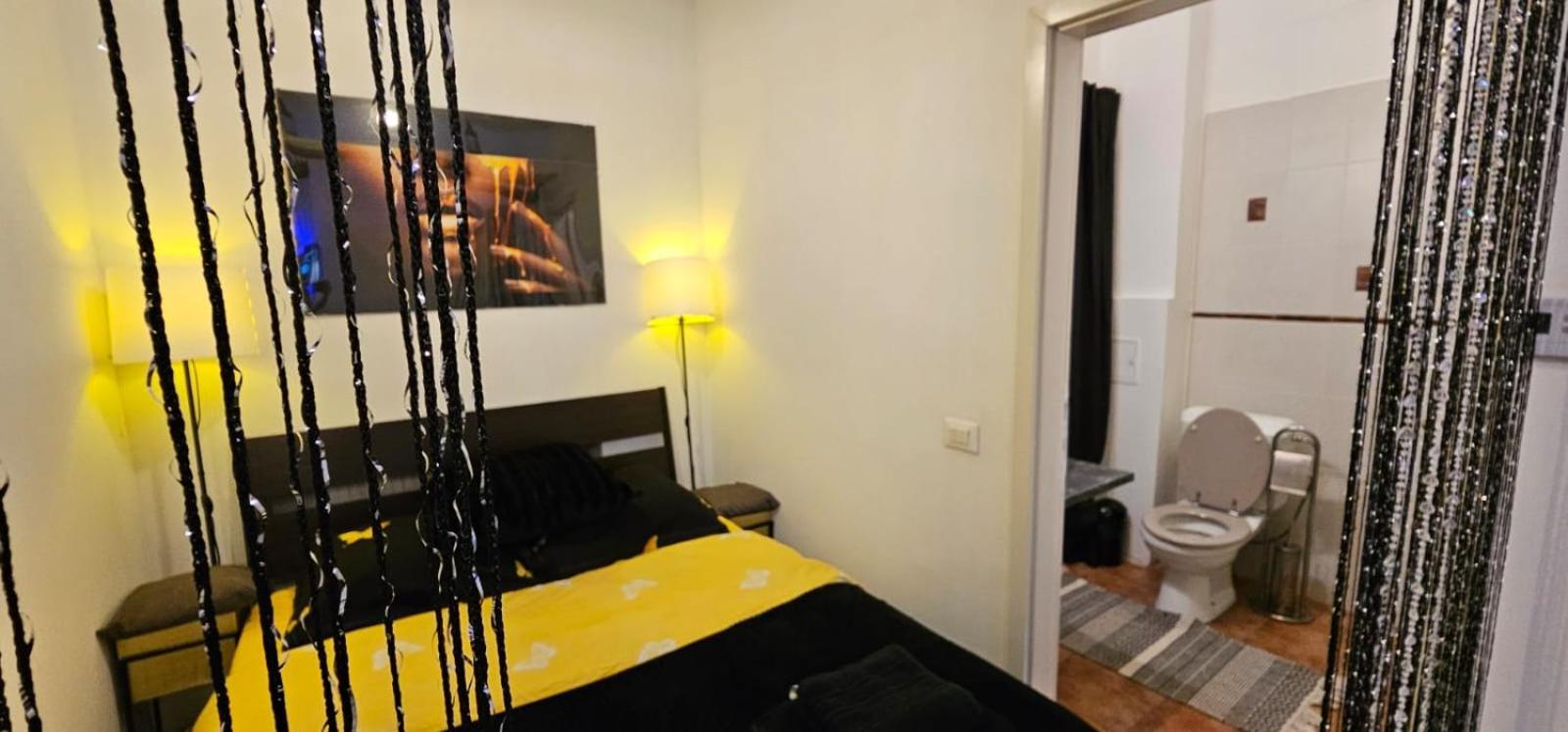 Tantra Studio 1 Conta Universitate Βουκουρέστι Εξωτερικό φωτογραφία